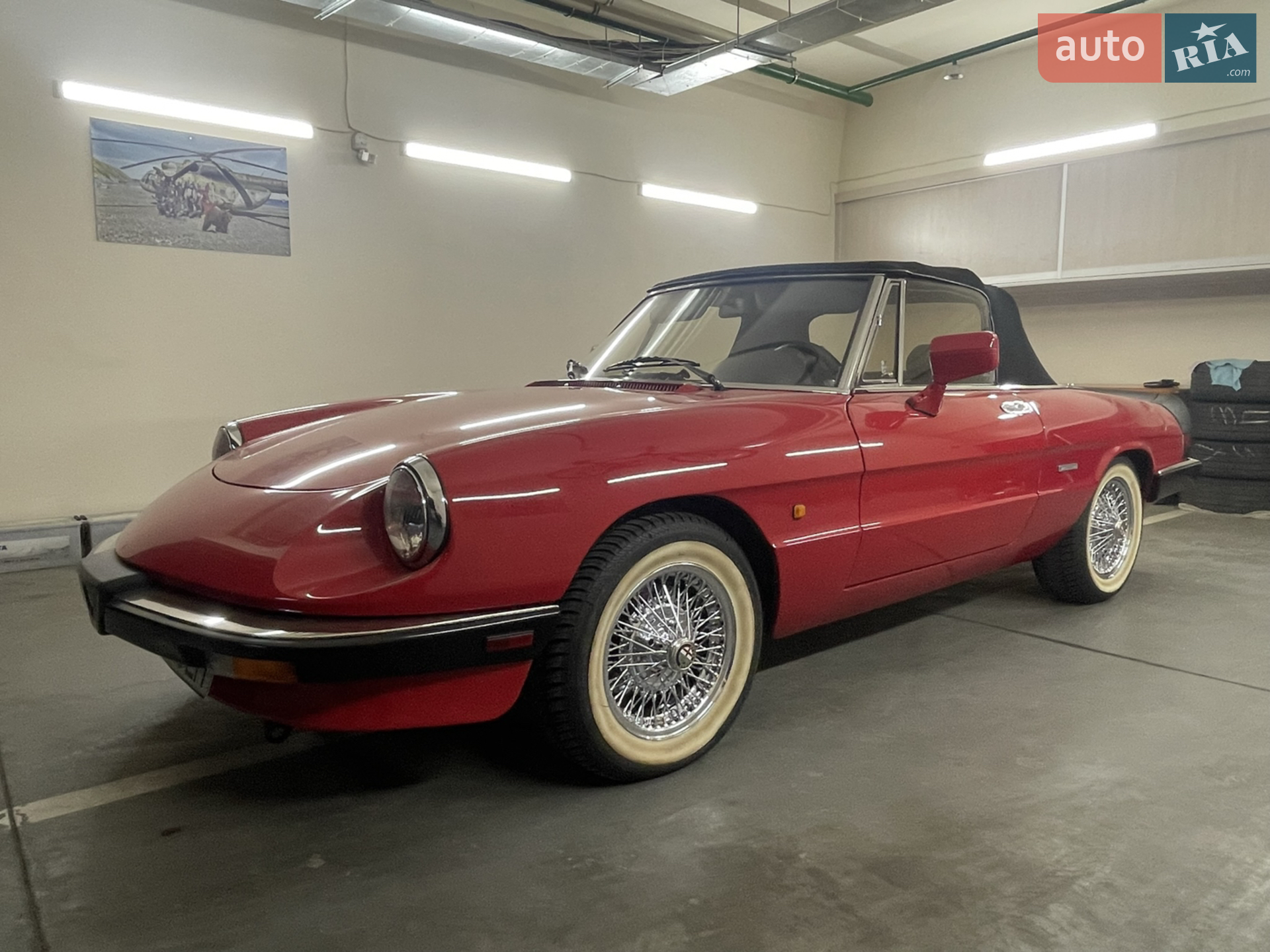 Alfa Romeo Spider 1987 року