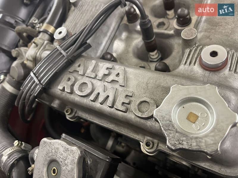 Кабриолет Alfa Romeo Spider 1987 в Киеве