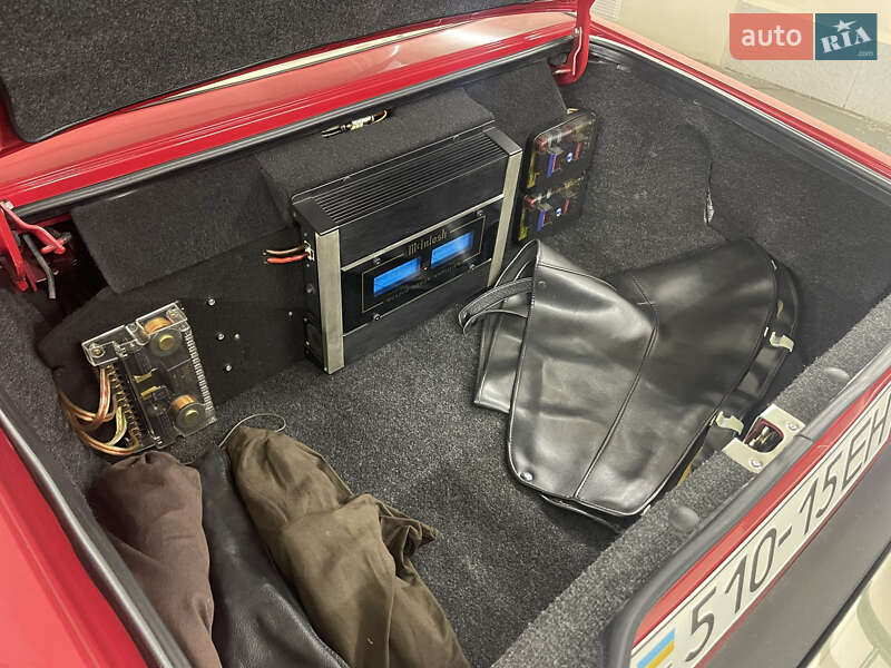 Кабриолет Alfa Romeo Spider 1987 в Киеве