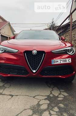 Позашляховик / Кросовер Alfa Romeo Stelvio 2017 в Одесі