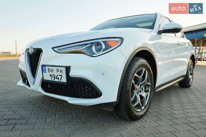 Внедорожник / Кроссовер Alfa Romeo Stelvio 2018 в Одессе