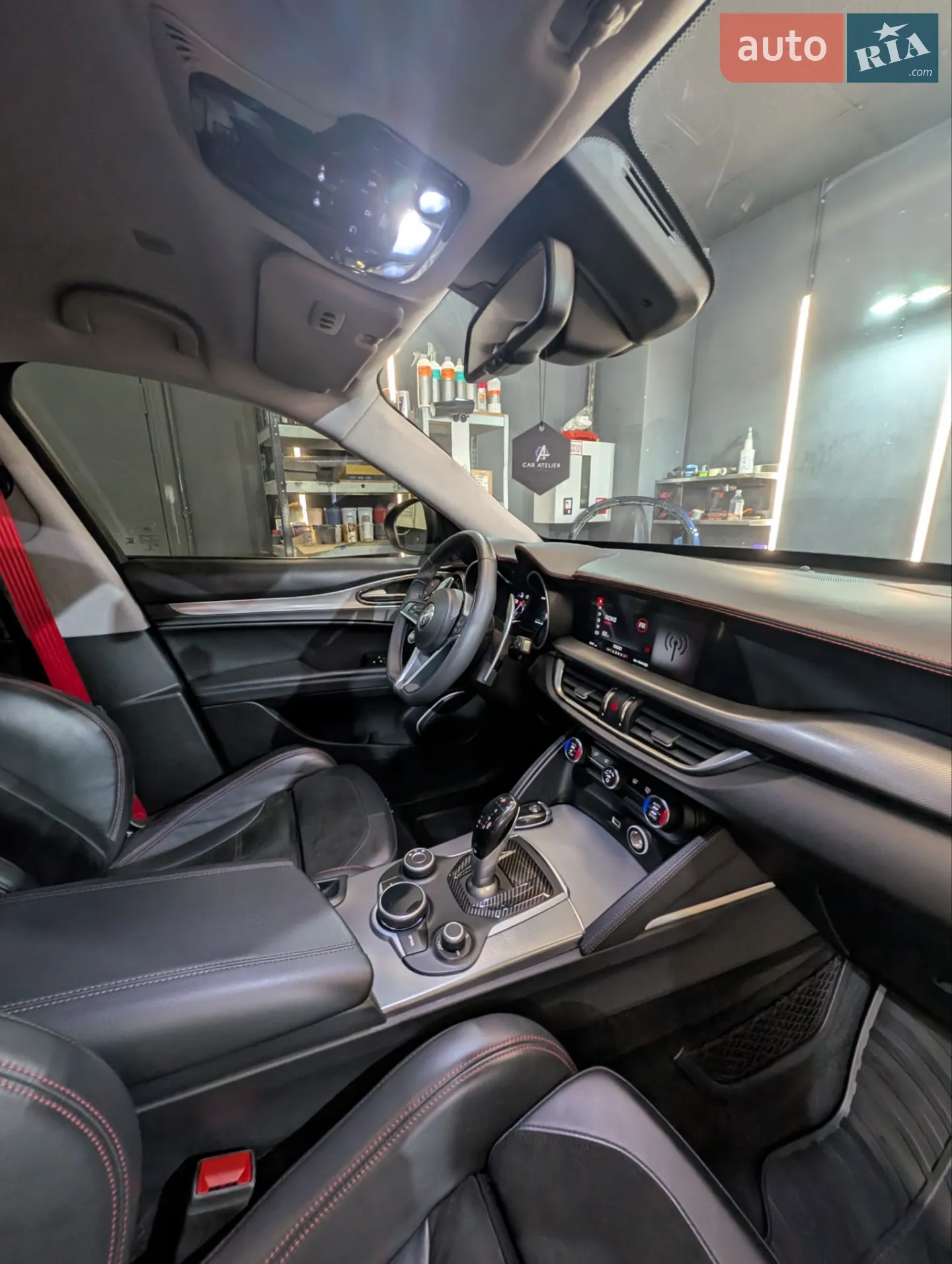 2017 Alfa Romeo Stelvio - мініатюра 16