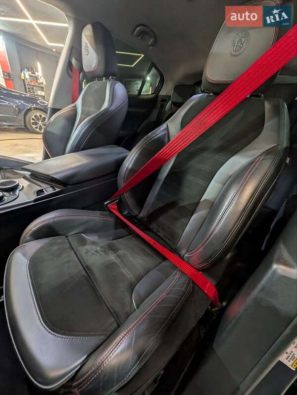 Внедорожник / Кроссовер Alfa Romeo Stelvio 2017 в Львове фото 14 Внедорожник / Кроссовер Alfa Romeo Stelvio 2017 в Львове