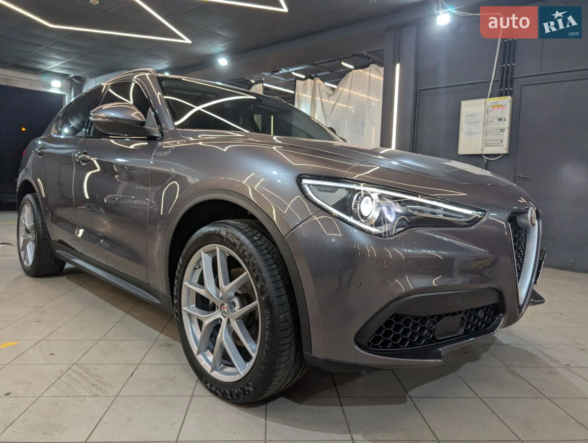 2017 Alfa Romeo Stelvio - мініатюра 5