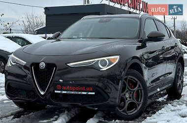 Внедорожник / Кроссовер Alfa Romeo Stelvio 2017 в Белогородке