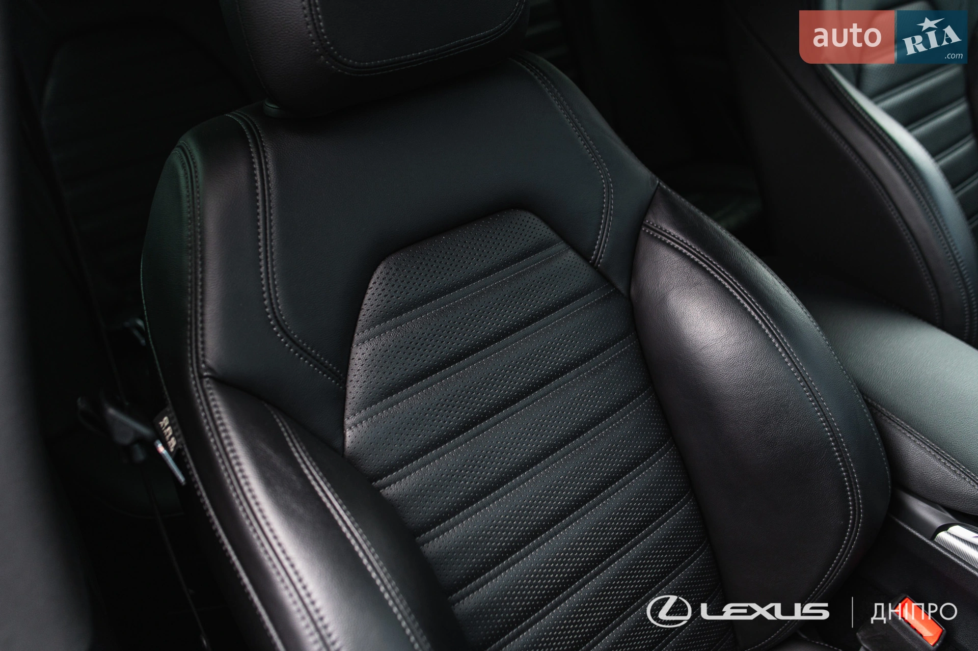 2021 Alfa Romeo Stelvio - мініатюра 32