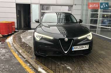 Позашляховик / Кросовер Alfa Romeo Stelvio 2018 в Києві