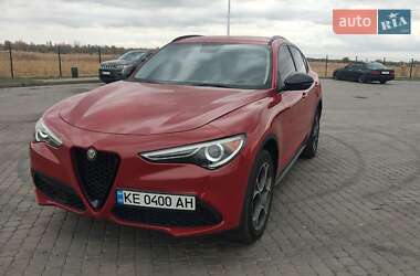 Внедорожник / Кроссовер Alfa Romeo Stelvio 2017 в 