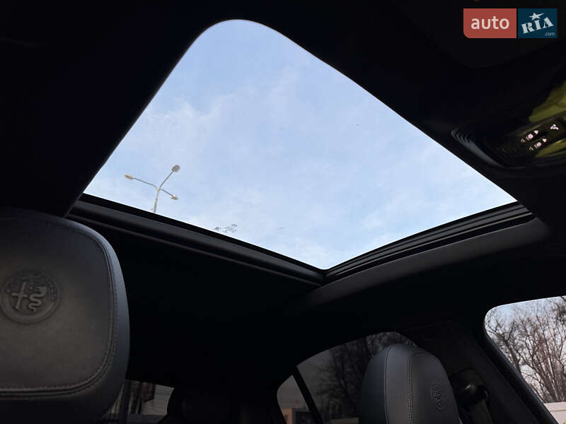 Позашляховик / Кросовер Alfa Romeo Stelvio 2017 в Кременчуці