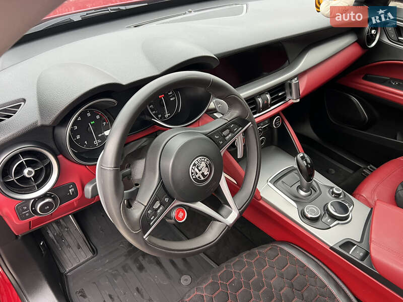 Внедорожник / Кроссовер Alfa Romeo Stelvio 2018 в Харькове