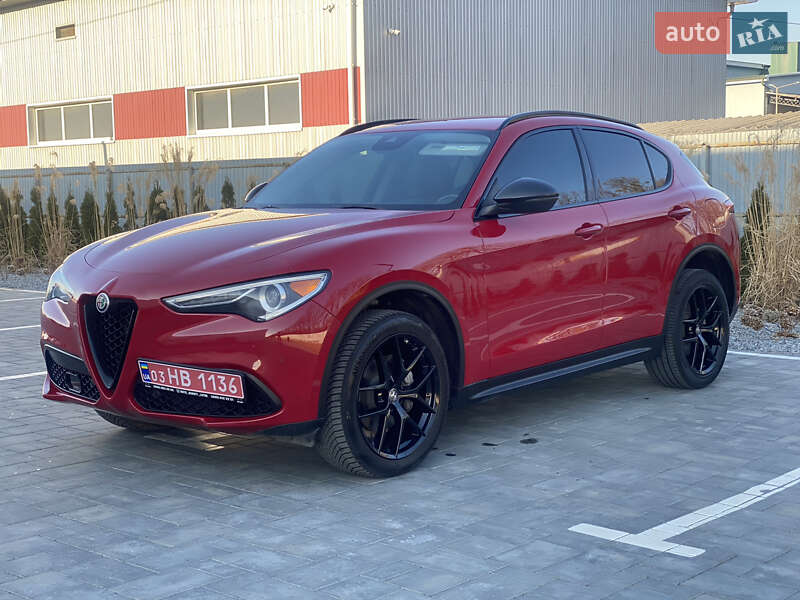 Позашляховик / Кросовер Alfa Romeo Stelvio 2020 в Луцьку