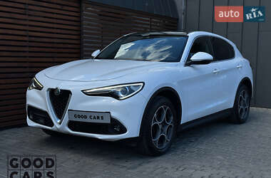 Внедорожник / Кроссовер Alfa Romeo Stelvio 2018 в 