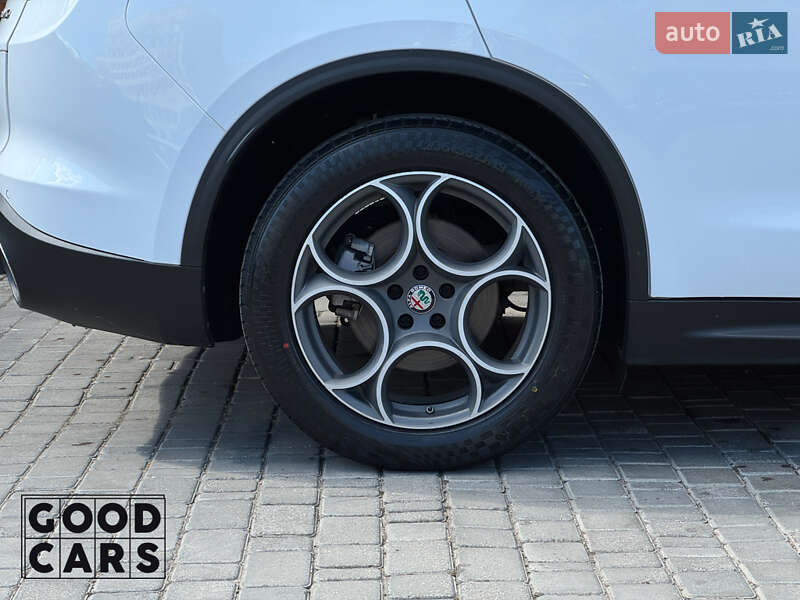 Позашляховик / Кросовер Alfa Romeo Stelvio 2018 в Одесі