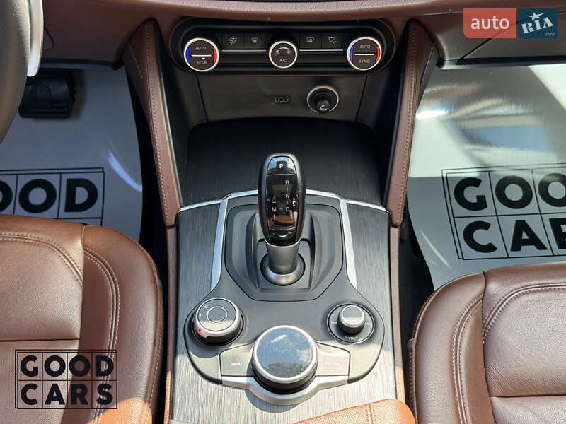 Позашляховик / Кросовер Alfa Romeo Stelvio 2018 в Одесі