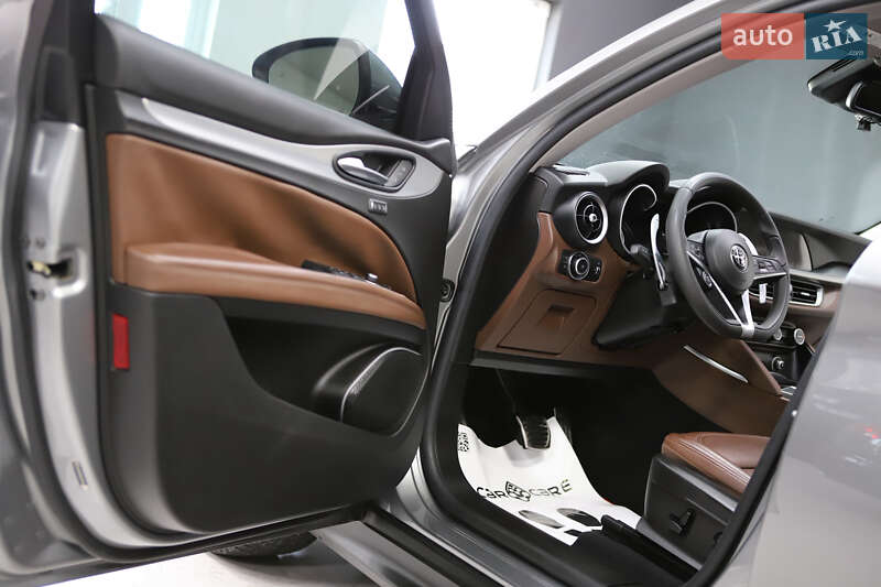 Позашляховик / Кросовер Alfa Romeo Stelvio 2018 в Дрогобичі