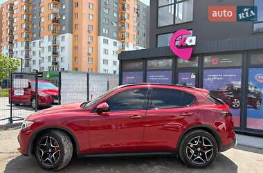 Внедорожник / Кроссовер Alfa Romeo Stelvio 2017 в 