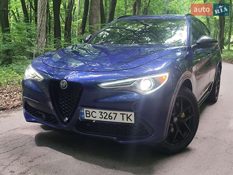 Alfa Romeo Stelvio 2020