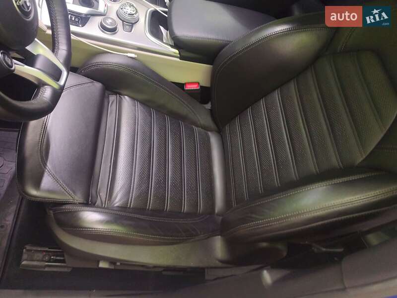 Внедорожник / Кроссовер Alfa Romeo Stelvio 2020 в Львове
