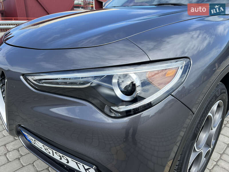 Внедорожник / Кроссовер Alfa Romeo Stelvio 2017 в Львове фото 9 Внедорожник / Кроссовер Alfa Romeo Stelvio 2017 в Львове