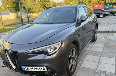 Внедорожник / Кроссовер Alfa Romeo Stelvio 2017 в Киеве