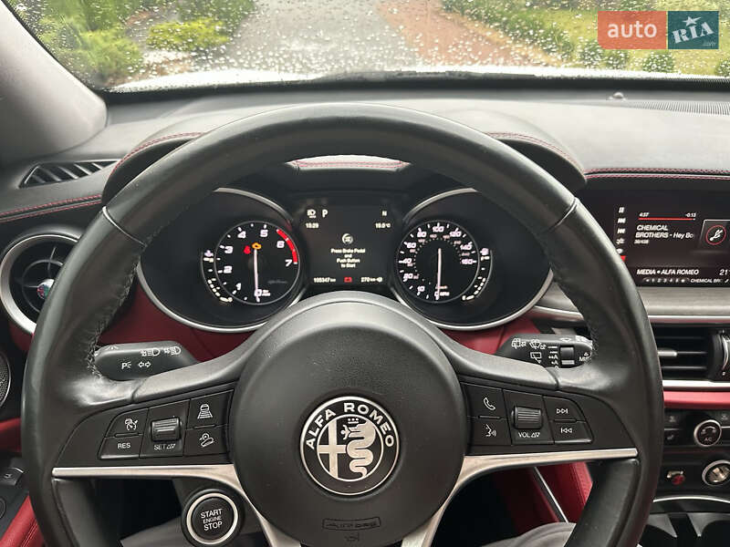 Внедорожник / Кроссовер Alfa Romeo Stelvio 2019 в Киеве фото 11 Внедорожник / Кроссовер Alfa Romeo Stelvio 2019 в Киеве