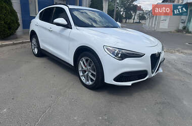 Внедорожник / Кроссовер Alfa Romeo Stelvio 2018 в 