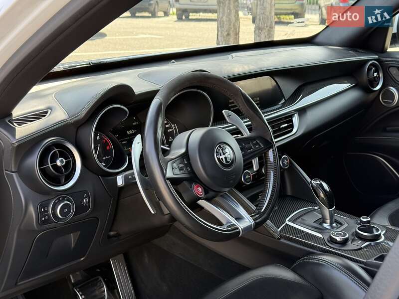 Внедорожник / Кроссовер Alfa Romeo Stelvio 2018 в Одессе