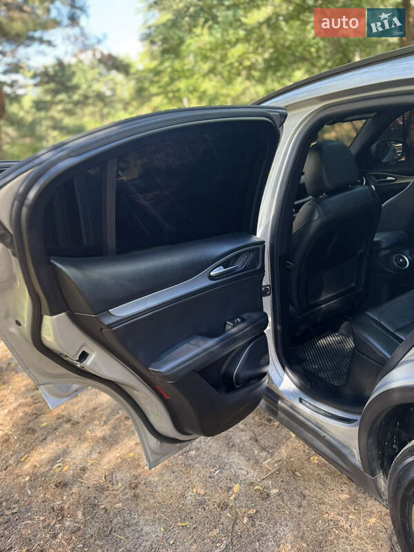 Позашляховик / Кросовер Alfa Romeo Stelvio 2017 в Кременчуці