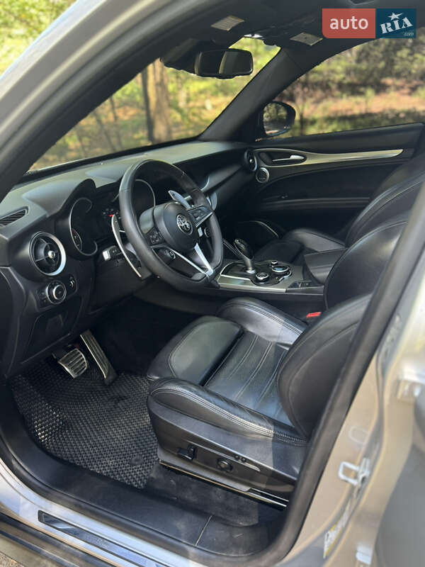 Позашляховик / Кросовер Alfa Romeo Stelvio 2017 в Кременчуці