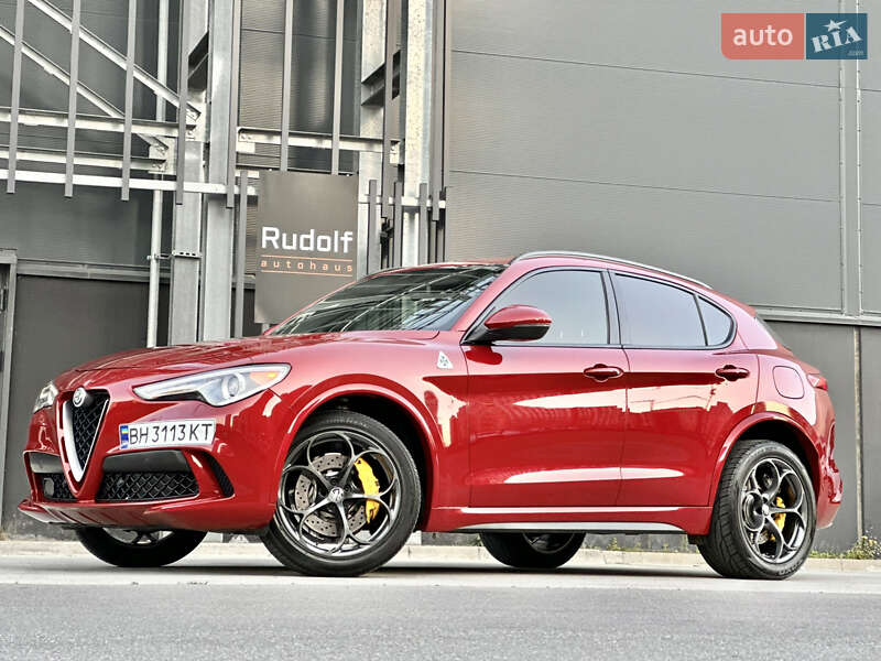 Позашляховик / Кросовер Alfa Romeo Stelvio 2018 в Києві