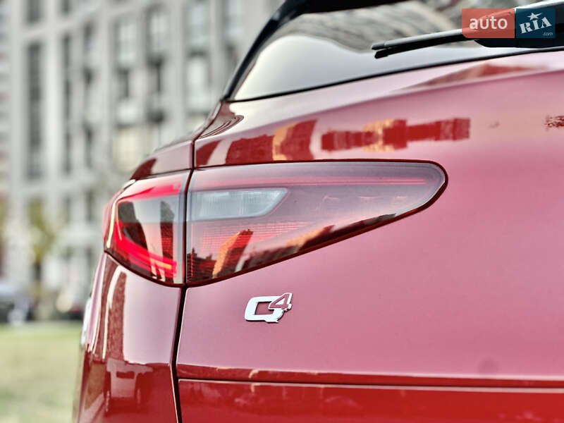 Позашляховик / Кросовер Alfa Romeo Stelvio 2018 в Києві