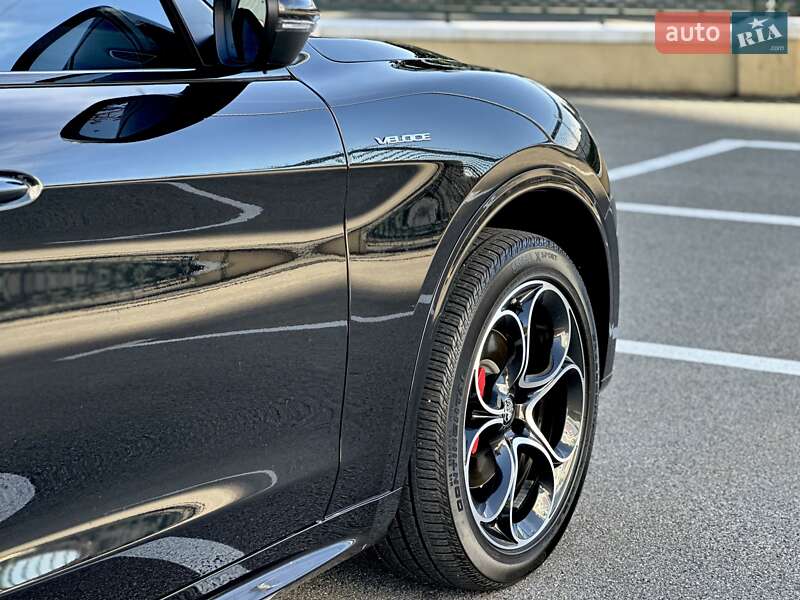Внедорожник / Кроссовер Alfa Romeo Stelvio 2023 в Киеве