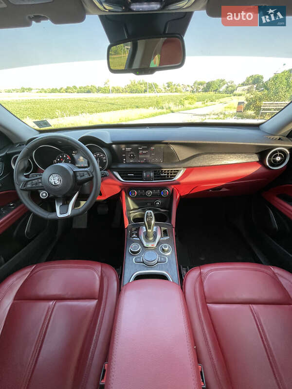 Внедорожник / Кроссовер Alfa Romeo Stelvio 2020 в Киеве