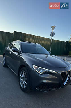 Внедорожник / Кроссовер Alfa Romeo Stelvio 2018 в 