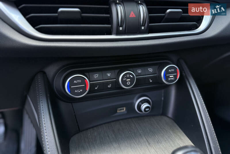 Внедорожник / Кроссовер Alfa Romeo Stelvio 2017 в Львове