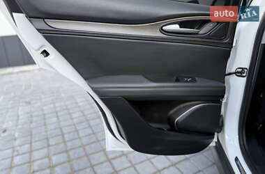 Внедорожник / Кроссовер Alfa Romeo Stelvio 2017 в 