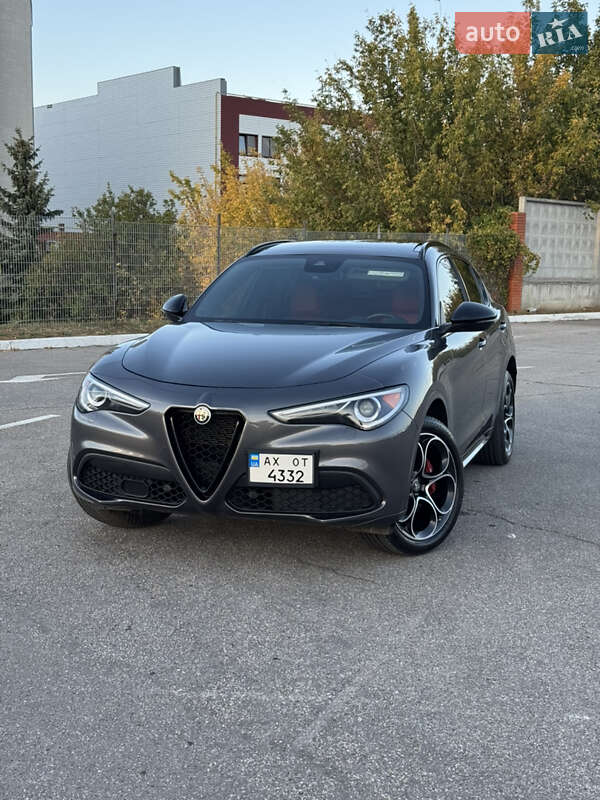 Позашляховик / Кросовер Alfa Romeo Stelvio 2021 в Харкові