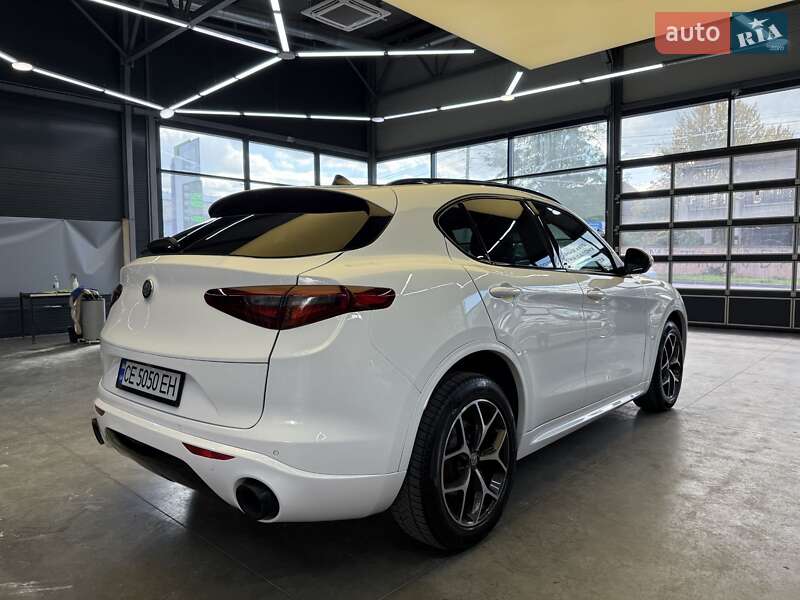 Внедорожник / Кроссовер Alfa Romeo Stelvio 2021 в Черновцах