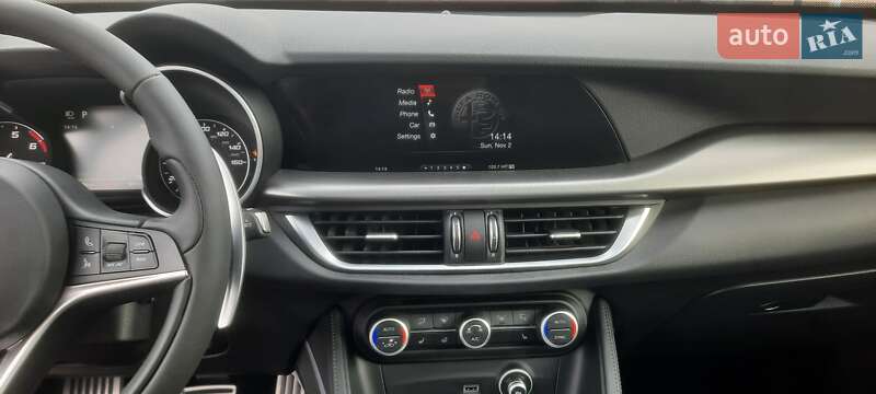 Внедорожник / Кроссовер Alfa Romeo Stelvio 2019 в Ровно фото 50 Внедорожник / Кроссовер Alfa Romeo Stelvio 2019 в Ровно