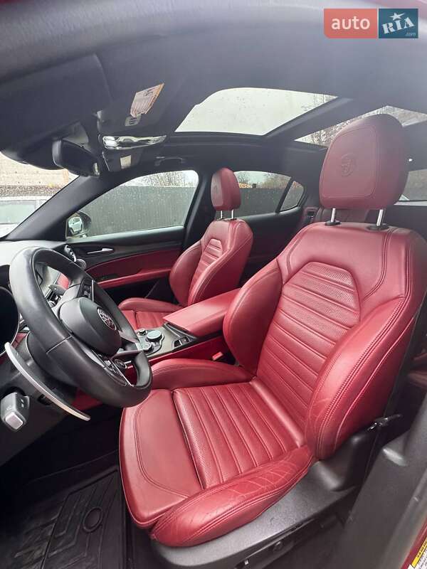 Внедорожник / Кроссовер Alfa Romeo Stelvio 2017 в Дрогобыче фото 11 Внедорожник / Кроссовер Alfa Romeo Stelvio 2017 в Дрогобыче