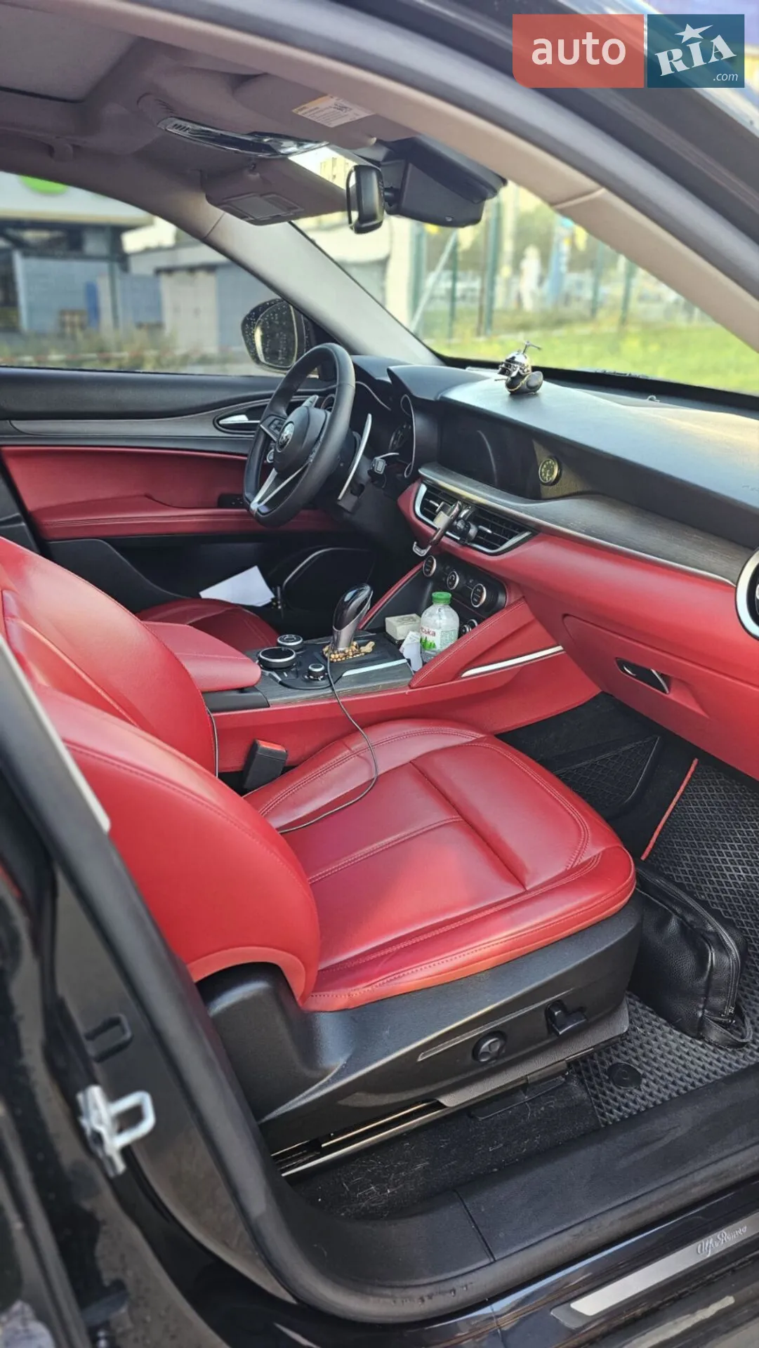 2019 Alfa Romeo Stelvio - мініатюра 11