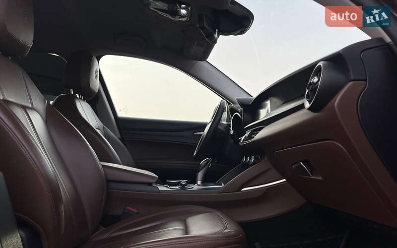Внедорожник / Кроссовер Alfa Romeo Stelvio 2017 в Коломые фото 20 Внедорожник / Кроссовер Alfa Romeo Stelvio 2017 в Коломые