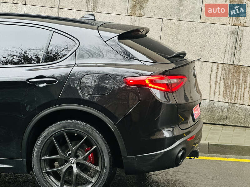 Внедорожник / Кроссовер Alfa Romeo Stelvio 2020 в Харькове