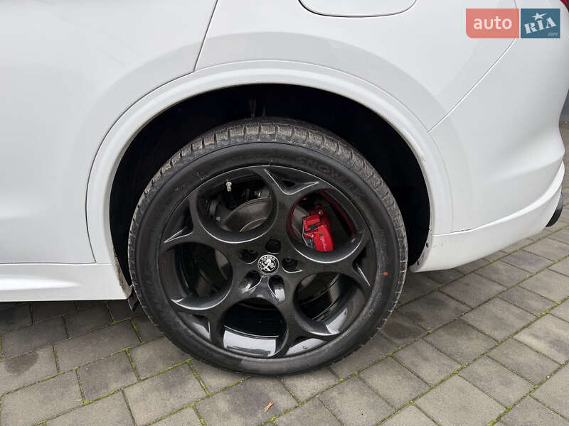 Внедорожник / Кроссовер Alfa Romeo Stelvio 2022 в Хмельницком