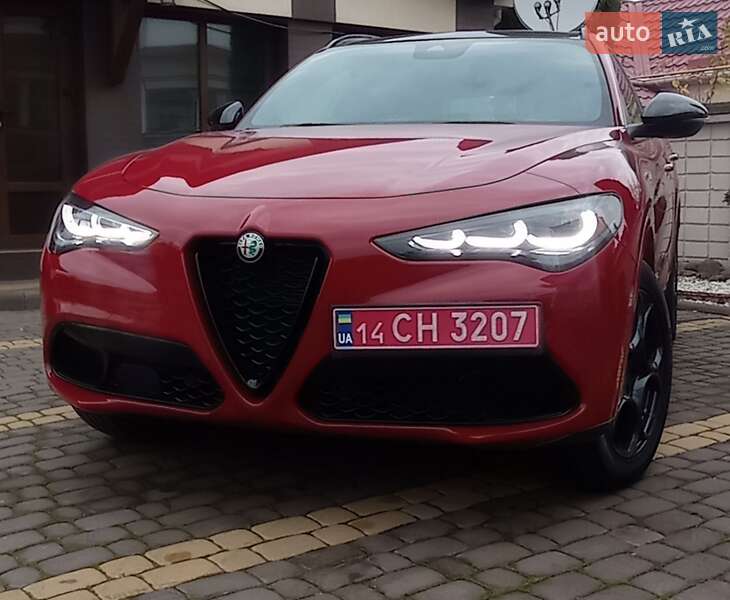 Внедорожник / Кроссовер Alfa Romeo Stelvio 2023 в Виннице