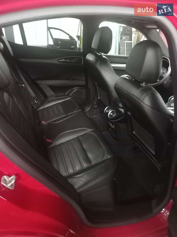 Внедорожник / Кроссовер Alfa Romeo Stelvio 2023 в Виннице