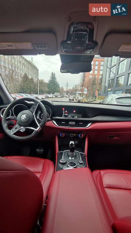 Внедорожник / Кроссовер Alfa Romeo Stelvio 2019 в Львове