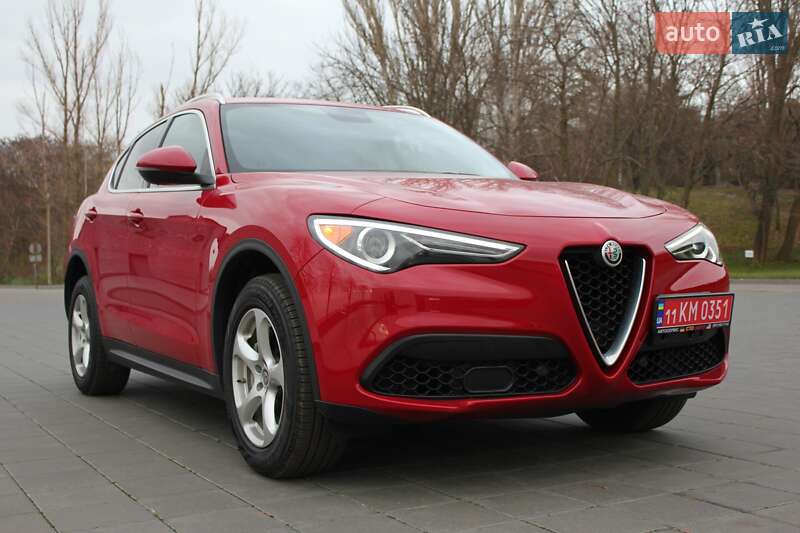Позашляховик / Кросовер Alfa Romeo Stelvio 2018 в Світловодську
