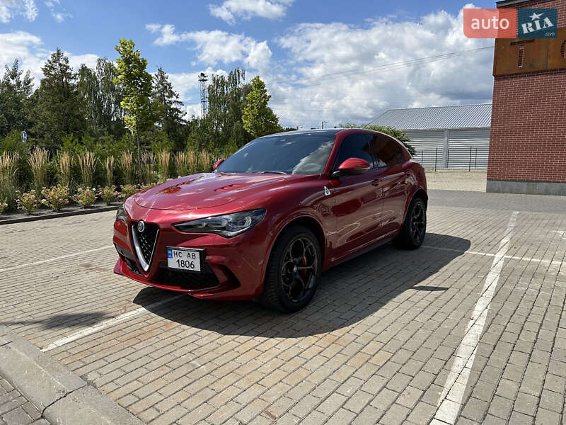 Внедорожник / Кроссовер Alfa Romeo Stelvio 2018 в Львове