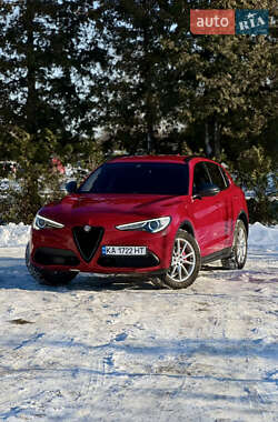 Позашляховик / Кросовер Alfa Romeo Stelvio 2017 в Львові